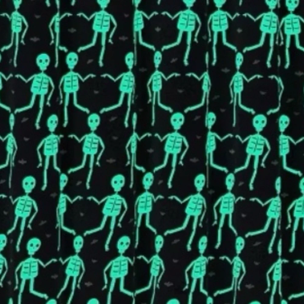 🆕 HYDE and EEK Halloween Glow-in-the-Dark Skeleton Shower Curtain Black